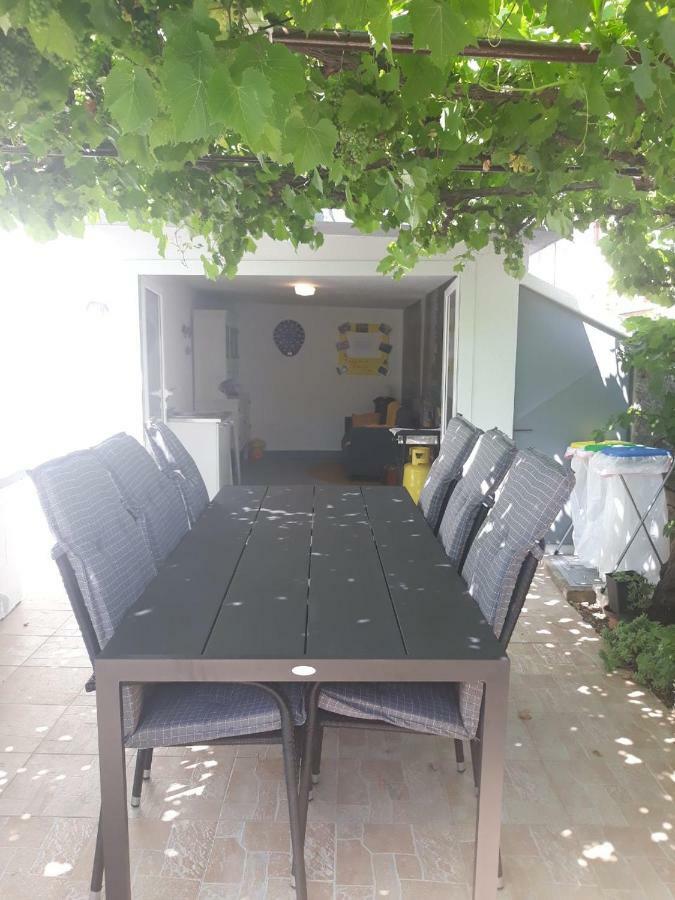 Holiday Home Dioniza فودنيان المظهر الخارجي الصورة