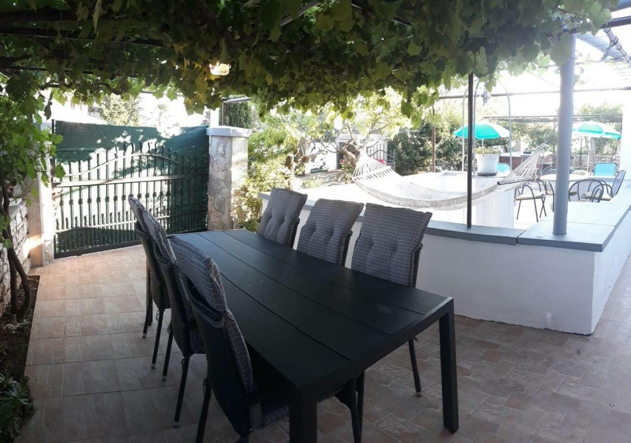 Holiday Home Dioniza فودنيان المظهر الخارجي الصورة